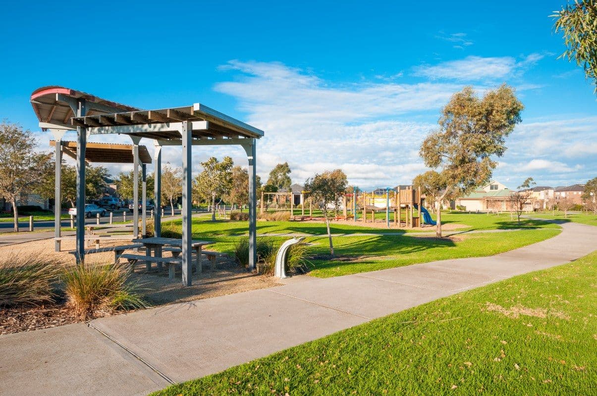 15 Dalwhinnie Crescent, CRAIGIEBURN VIC 3064, Craigieburn - Thumbnail 8