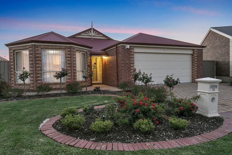 39a Monie Ave, EAST HILLS NSW 2213, East Hills - Image 1