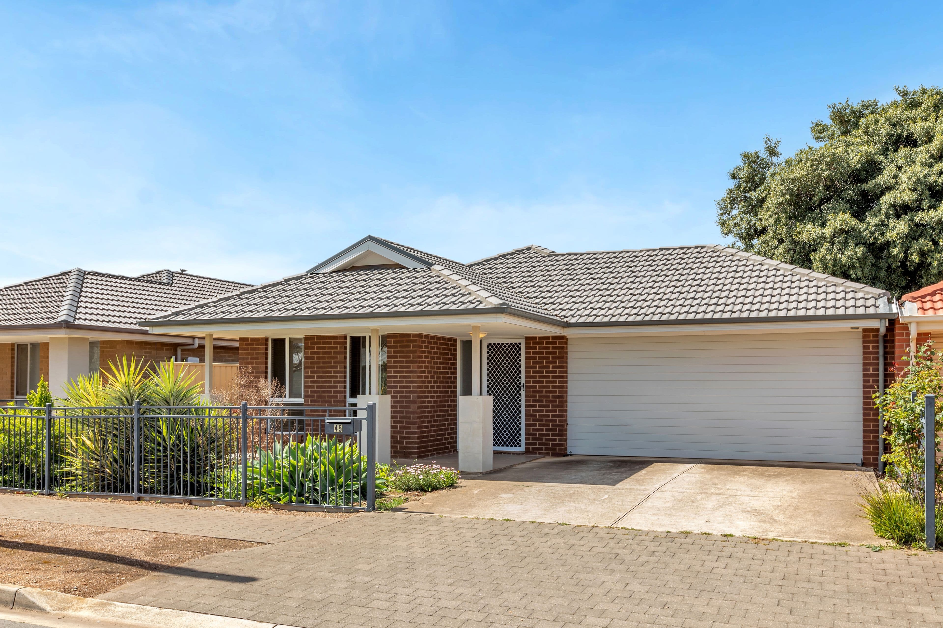 45 Small Crescent, Smithfield Plains SA 5114, Smithfield Plains - Thumbnail 2