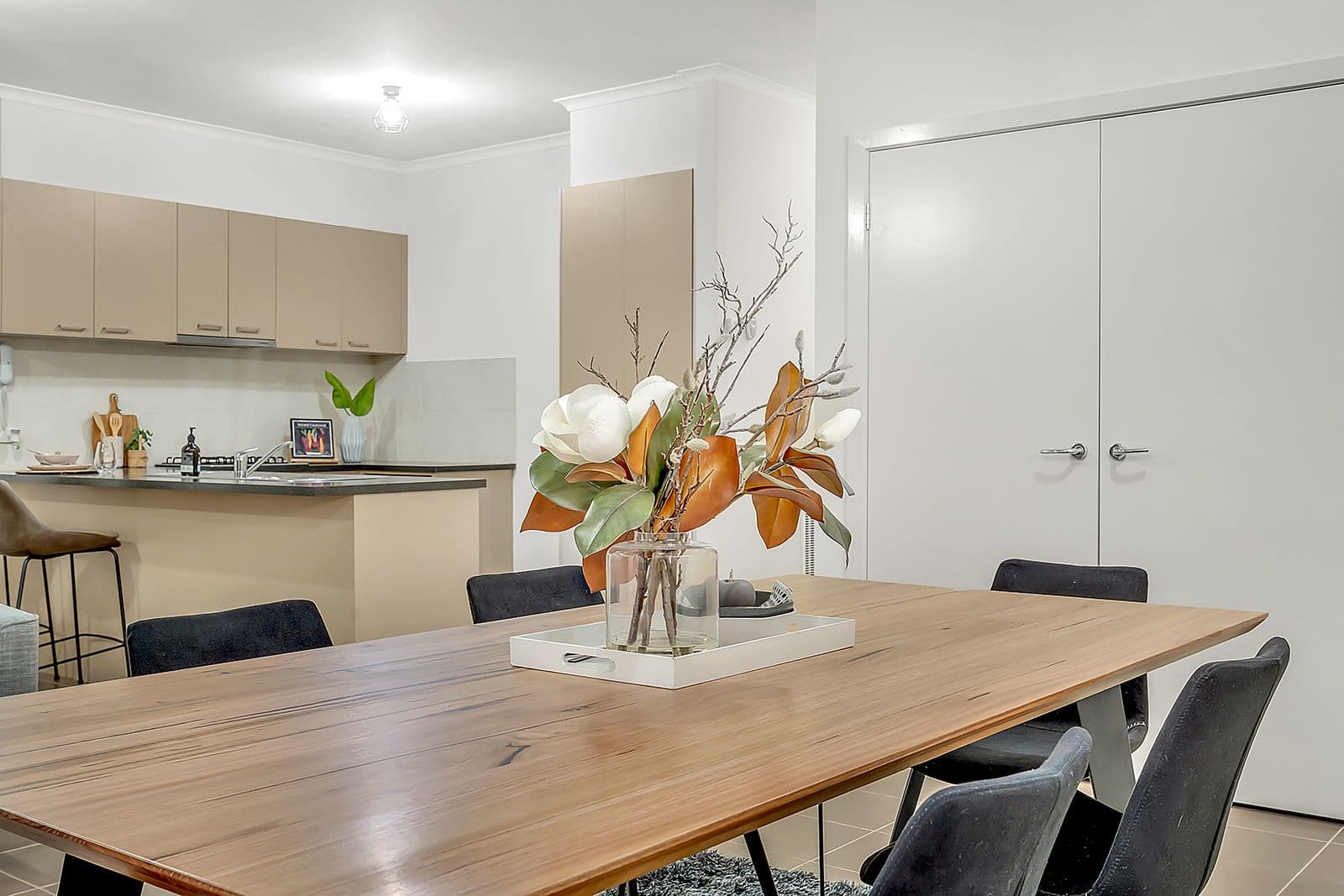 1 Yorkshire Terrace, Craigieburn VIC 3064, Craigieburn - Thumbnail 5