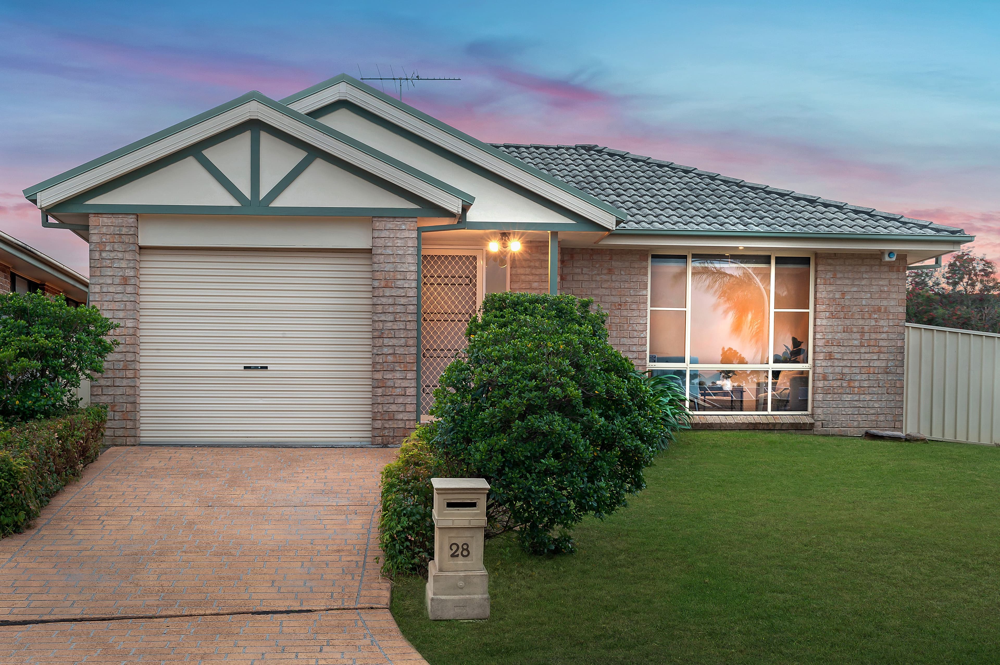 28 Mazari Grove, Stanhope Gardens NSW 2768, Stanhope Gardens - Image 1
