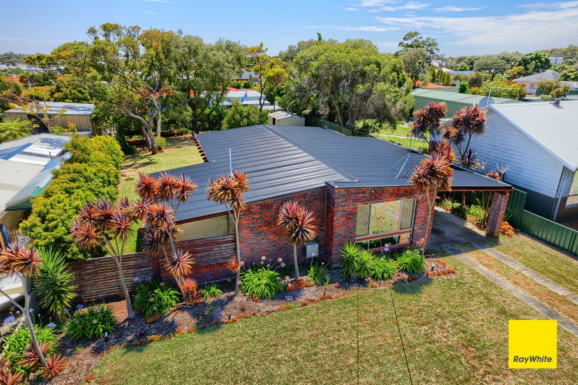 22 Carbine Street, Orana WA 6330, Orana - Image 1