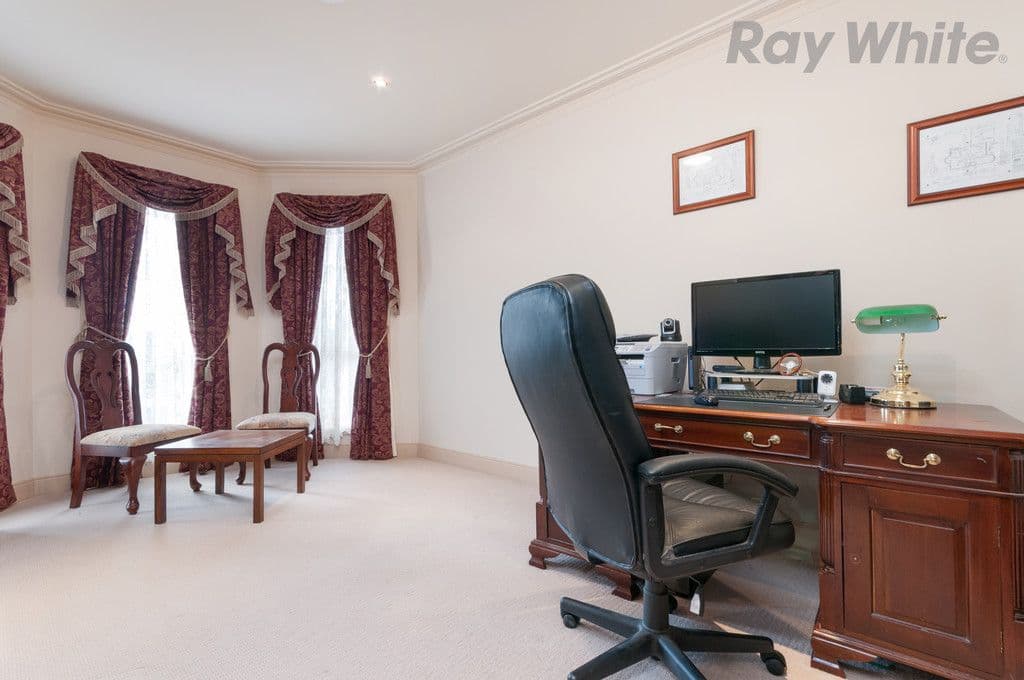 21 Broadhurst Way, Caroline Springs VIC 3023, Caroline Springs - Thumbnail 8