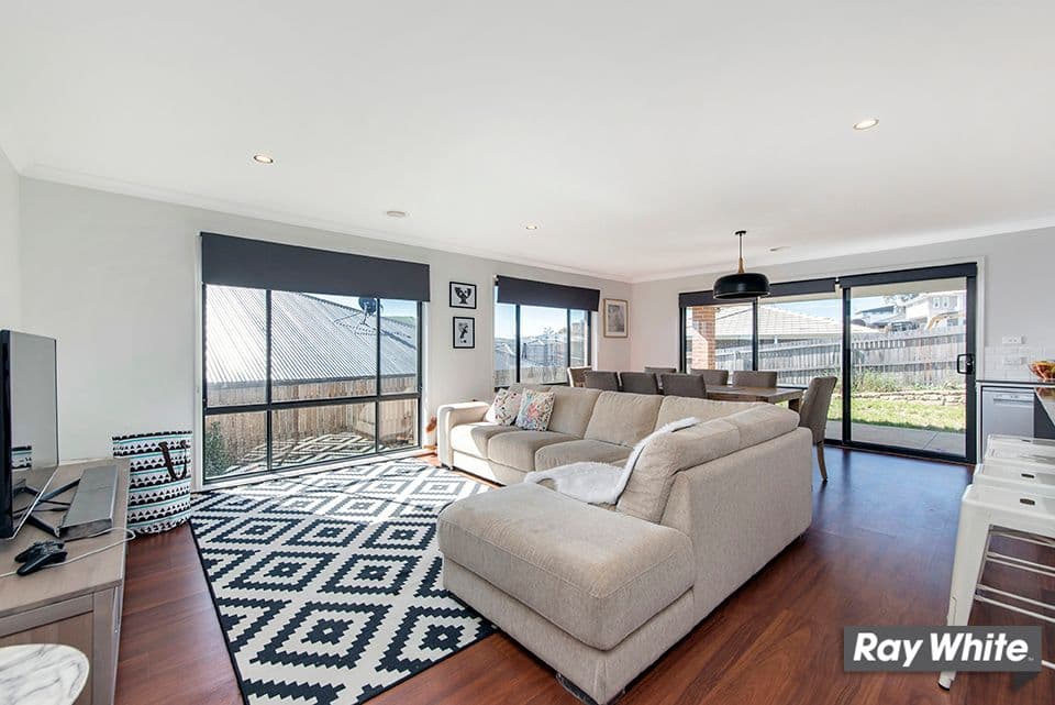 17 Bindugan Crescent, Ngunnawal ACT 2913, Ngunnawal - Thumbnail 4