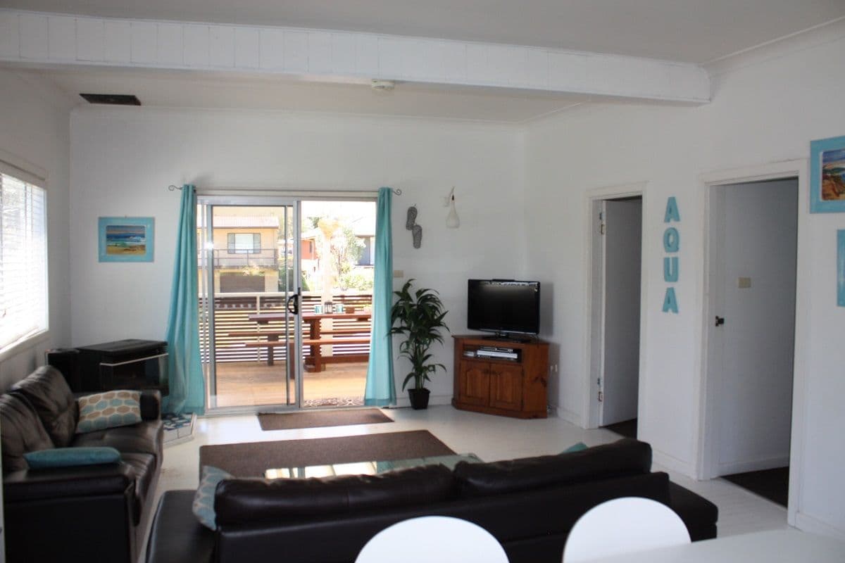 25 Quebec Street, CUNJURONG POINT NSW 2539, Cunjurong Point - Thumbnail 3