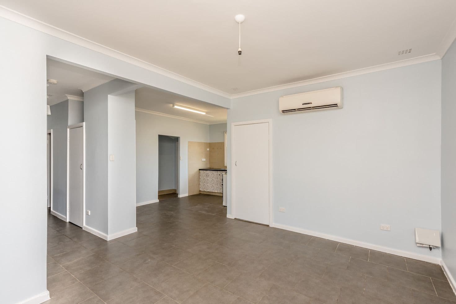 5 Lantana Street, Rangeway WA 6530, Rangeway - Thumbnail 3