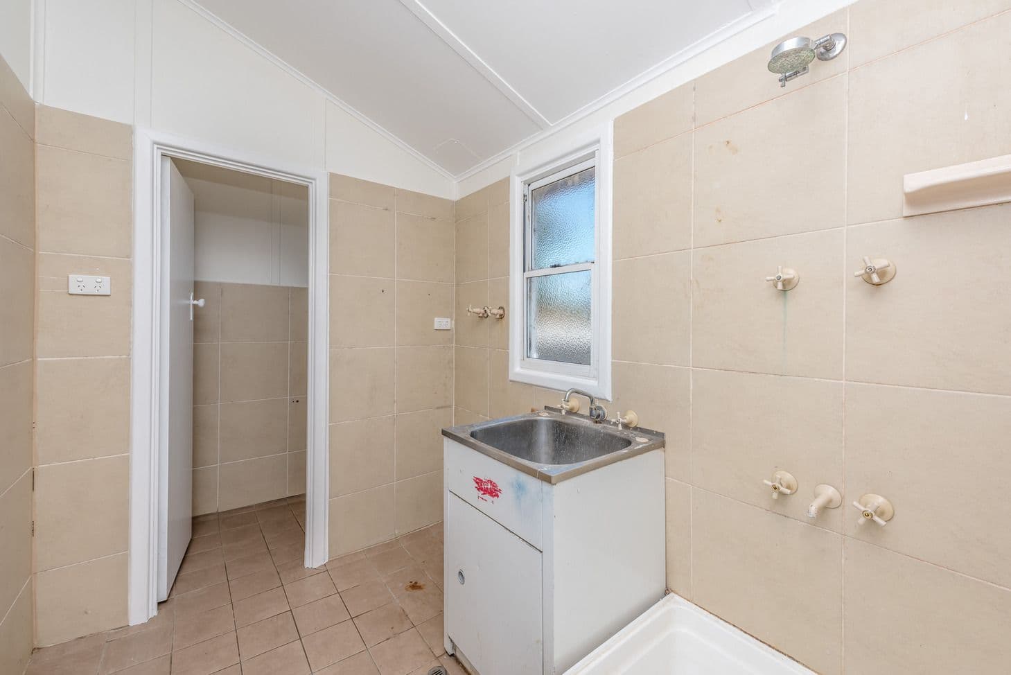 5 Lantana Street, Rangeway WA 6530, Rangeway - Thumbnail 5