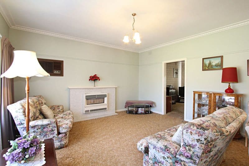 75 Marlborough Street, BENTLEIGH EAST VIC 3165, Bentleigh East - Thumbnail 3