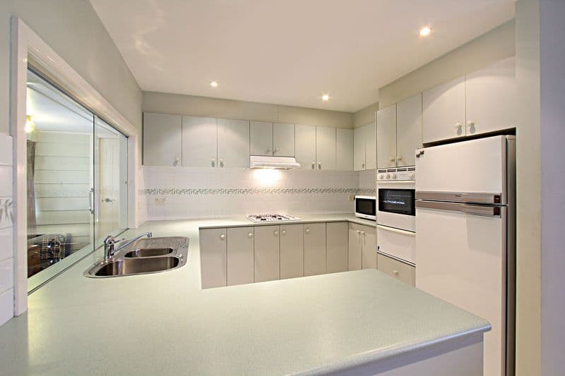 75 Marlborough Street, BENTLEIGH EAST VIC 3165, Bentleigh East - Thumbnail 4
