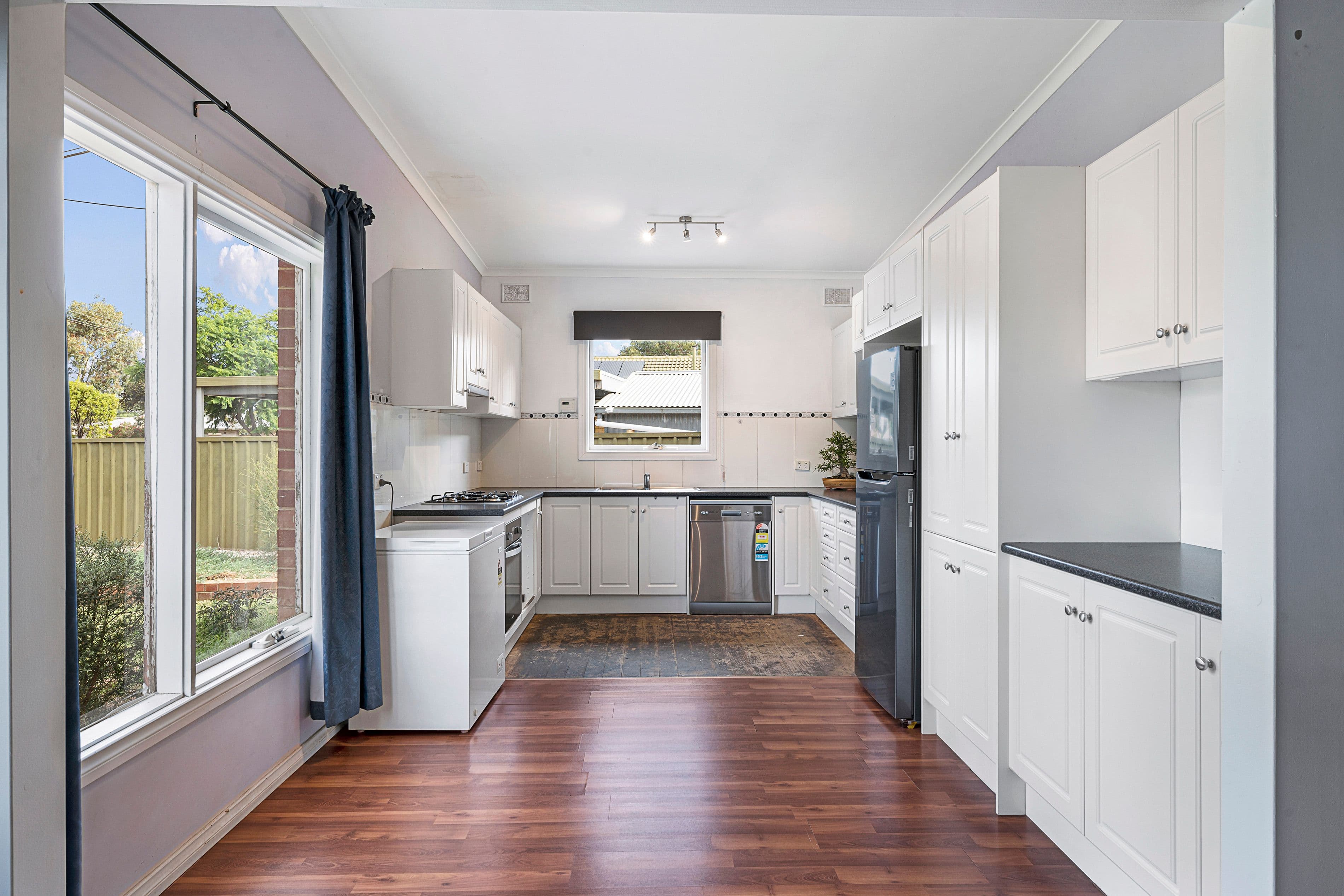 15 Barnes Crescent, Parafield Gardens SA 5107, Parafield Gardens - Thumbnail 3