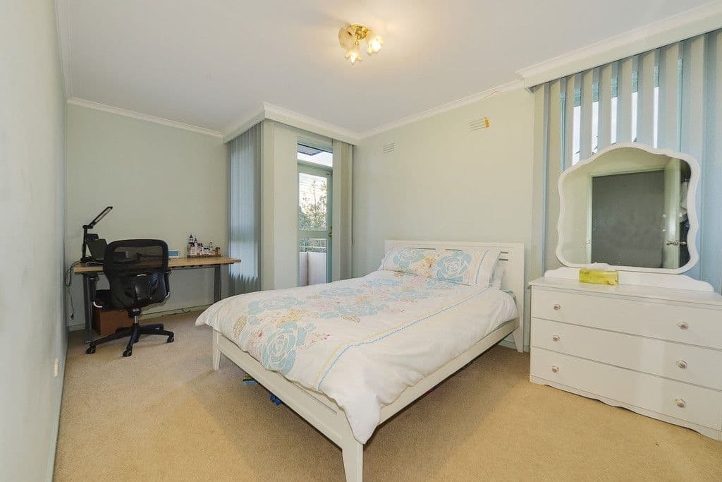 108 Atherton Road, OAKLEIGH VIC 3166, Oakleigh - Thumbnail 4