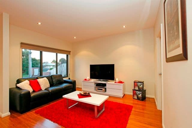 5 Acheron Avenue, RESERVOIR VIC 3073, Reservoir - Thumbnail 5