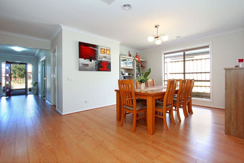 9 Crestwood Drive, ROSEBUD VIC 3939, Rosebud - Thumbnail 4