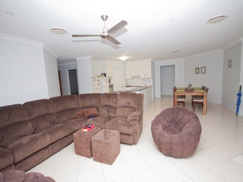 18 Lakeview Circuit, Mulambin QLD 4703, Mulambin - Thumbnail 4
