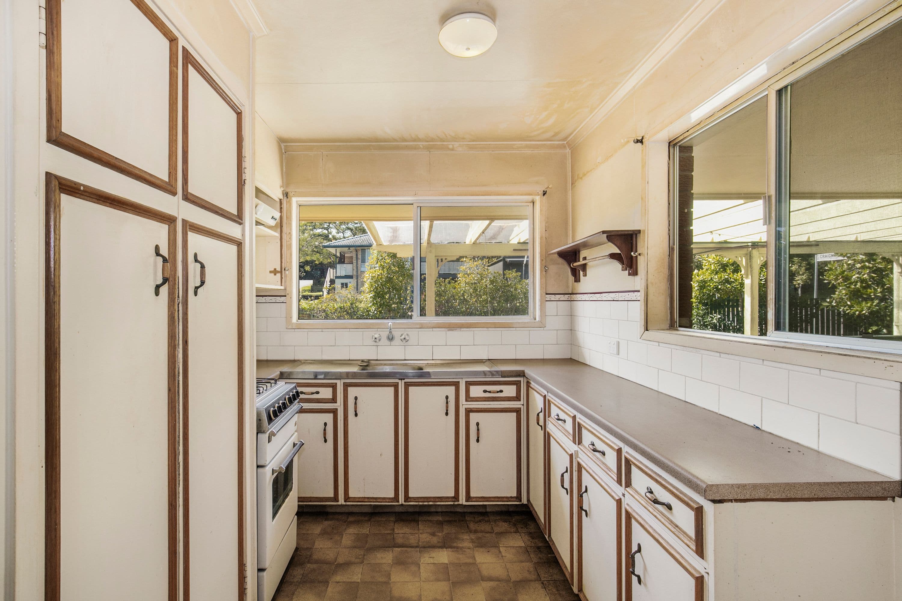 1 Craigmore Street, The Gap QLD 4061, The Gap - Thumbnail 6