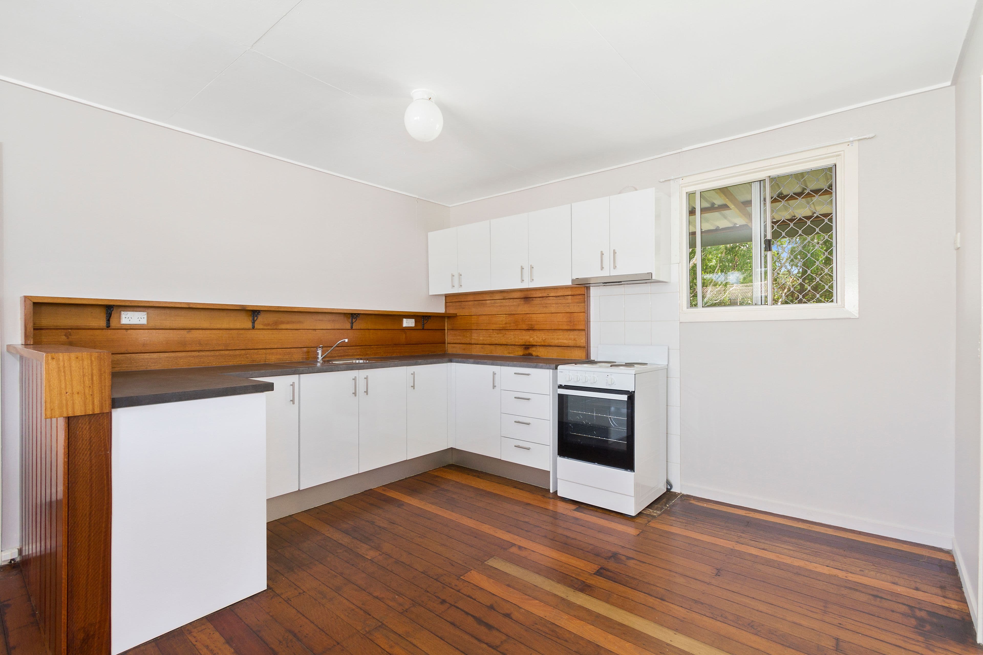 86A Sheehan Avenue, Hope Island QLD 4212, Hope Island - Thumbnail 4