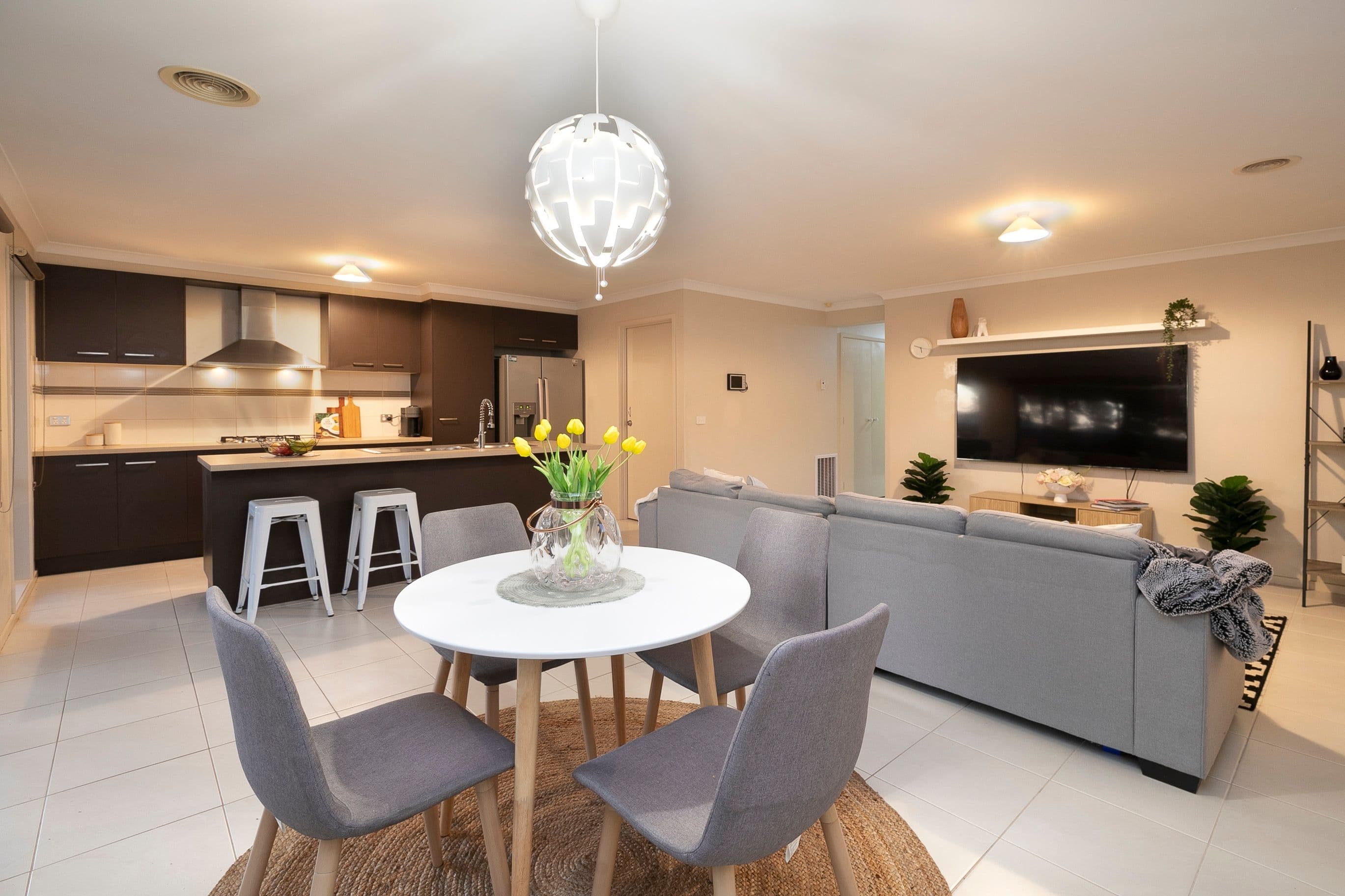 43 Longfield Way, Deer Park VIC 3023, Deer Park - Thumbnail 3