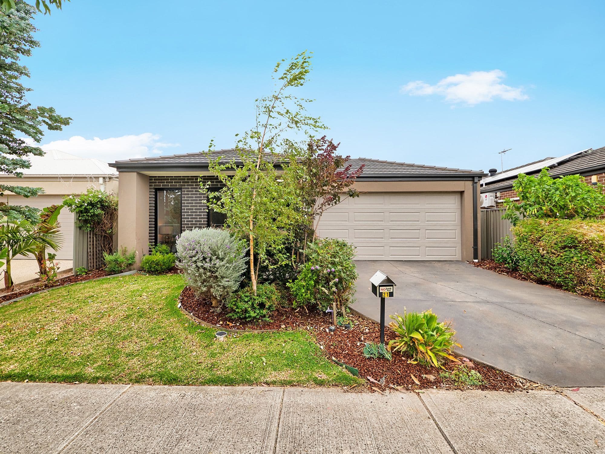 21 Macpherson Circuit, Cranbourne East VIC 3977, Cranbourne East - Image 1