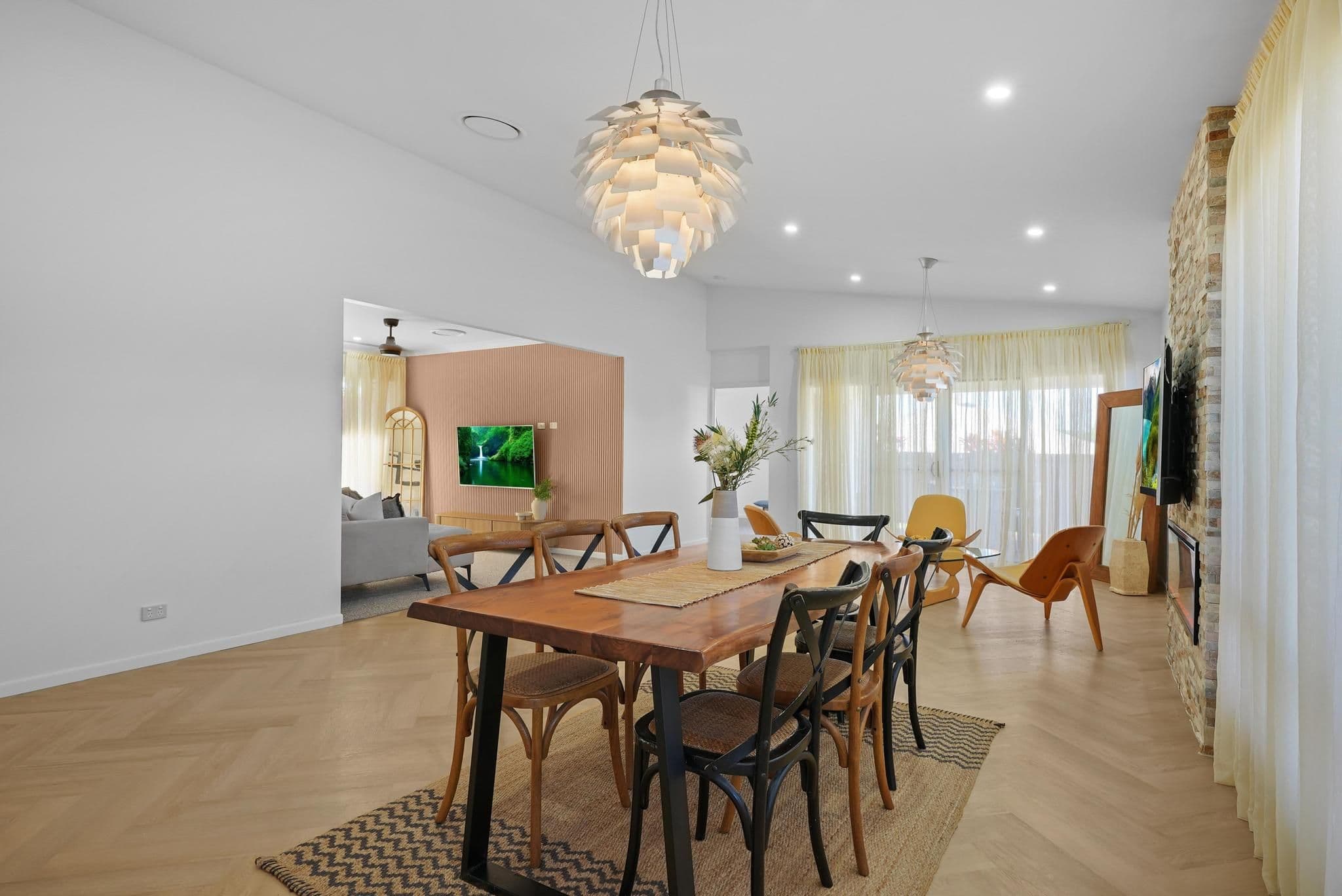 35 Sapphire Place, Elanora QLD 4221, Elanora - Thumbnail 5