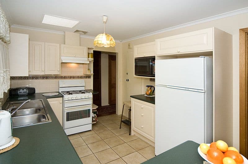 4 Patricia Street, CAMPBELLTOWN SA 5074, Campbelltown - Thumbnail 6