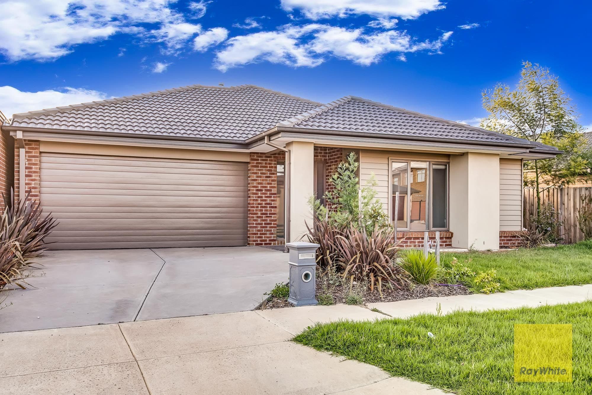 116 Modern Crescent, Tarneit VIC 3029, Tarneit - Thumbnail 2