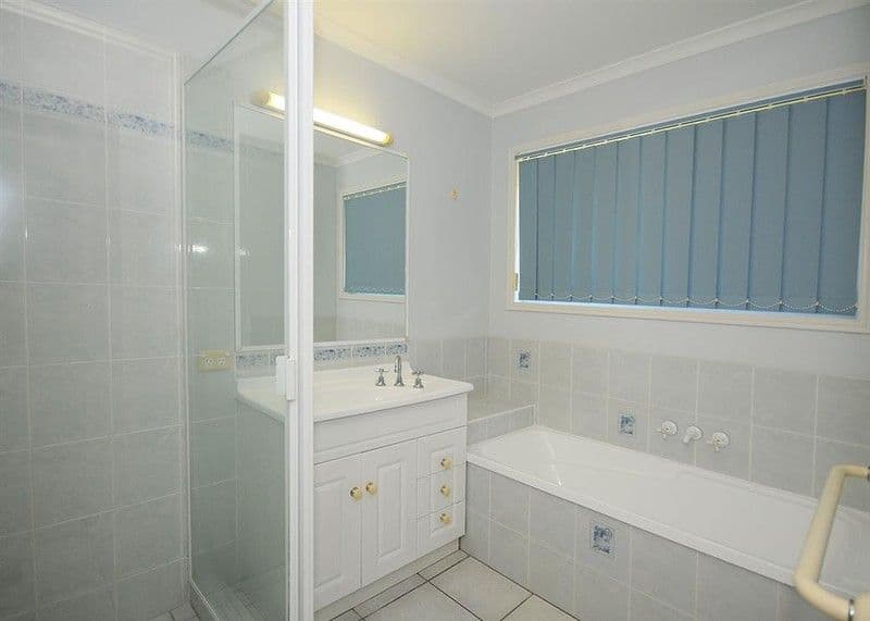 20 Royal Drive, KAWUNGAN QLD 4655, Kawungan - Thumbnail 7