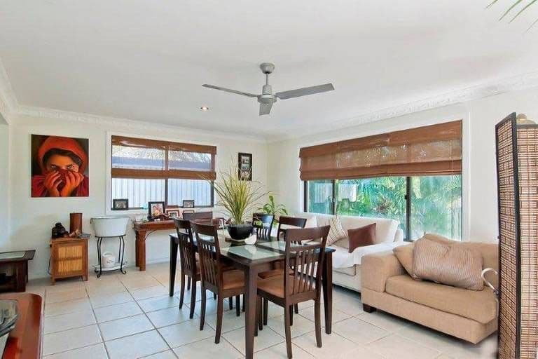 6 McCleary Street, Sorrento QLD 4217, Sorrento - Thumbnail 3