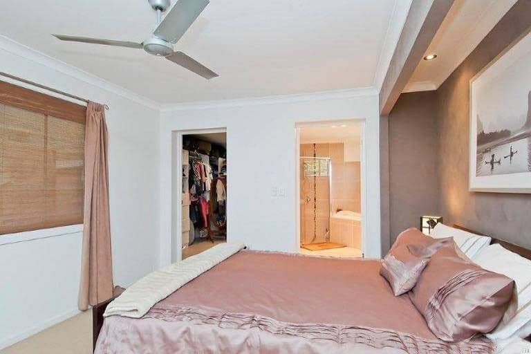 6 McCleary Street, Sorrento QLD 4217, Sorrento - Thumbnail 4