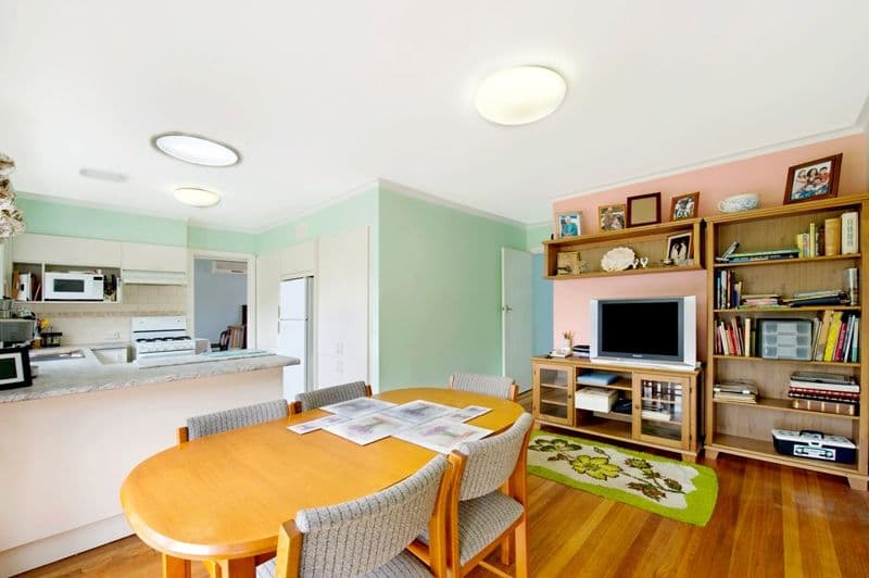 13 McKenzie Street, DONCASTER EAST VIC 3109, Doncaster East - Thumbnail 3