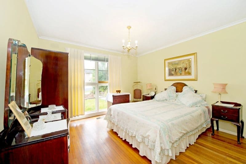 13 McKenzie Street, DONCASTER EAST VIC 3109, Doncaster East - Thumbnail 6