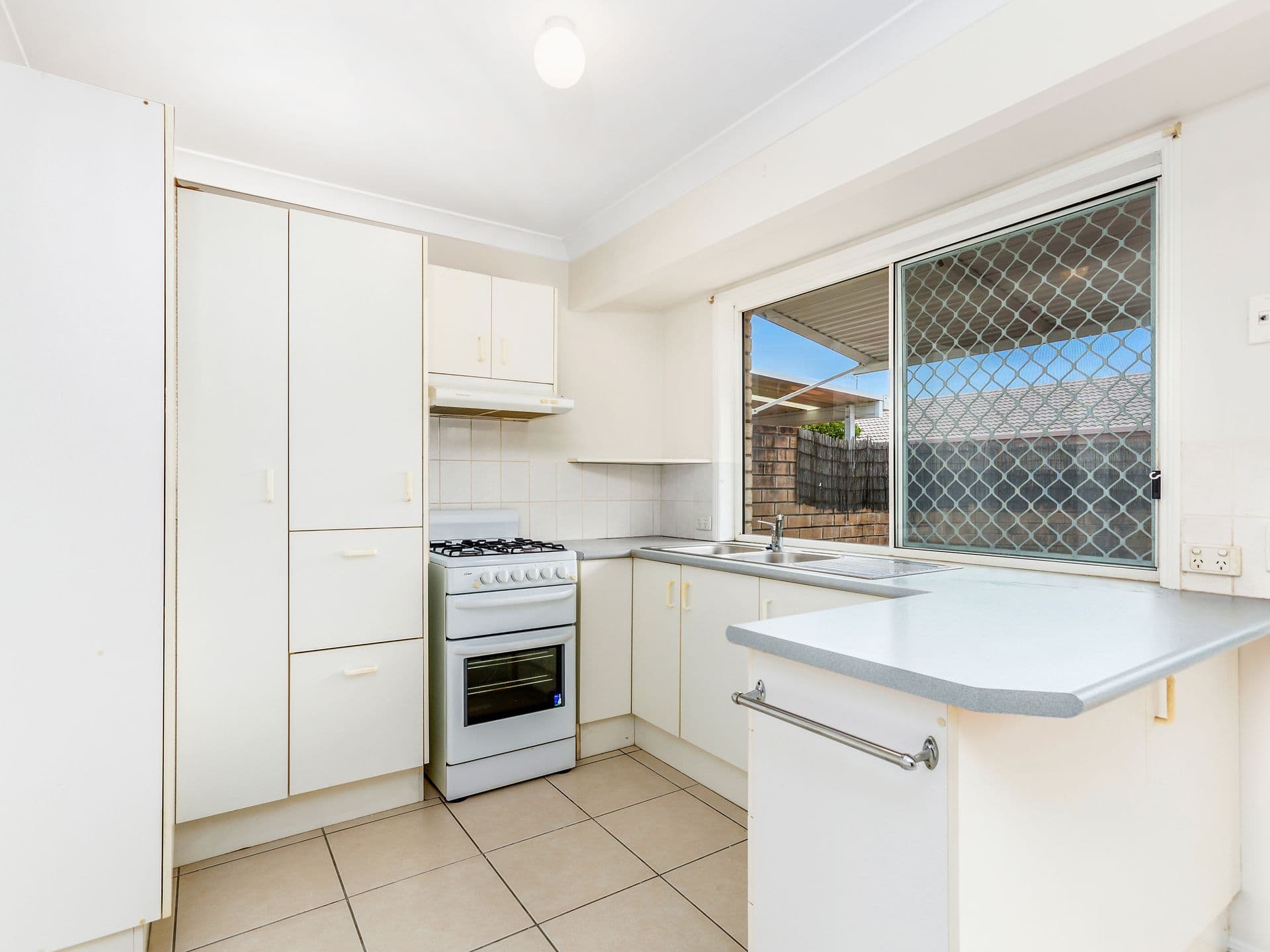 13 Kentia Crescent, Banora Point - Thumbnail 3