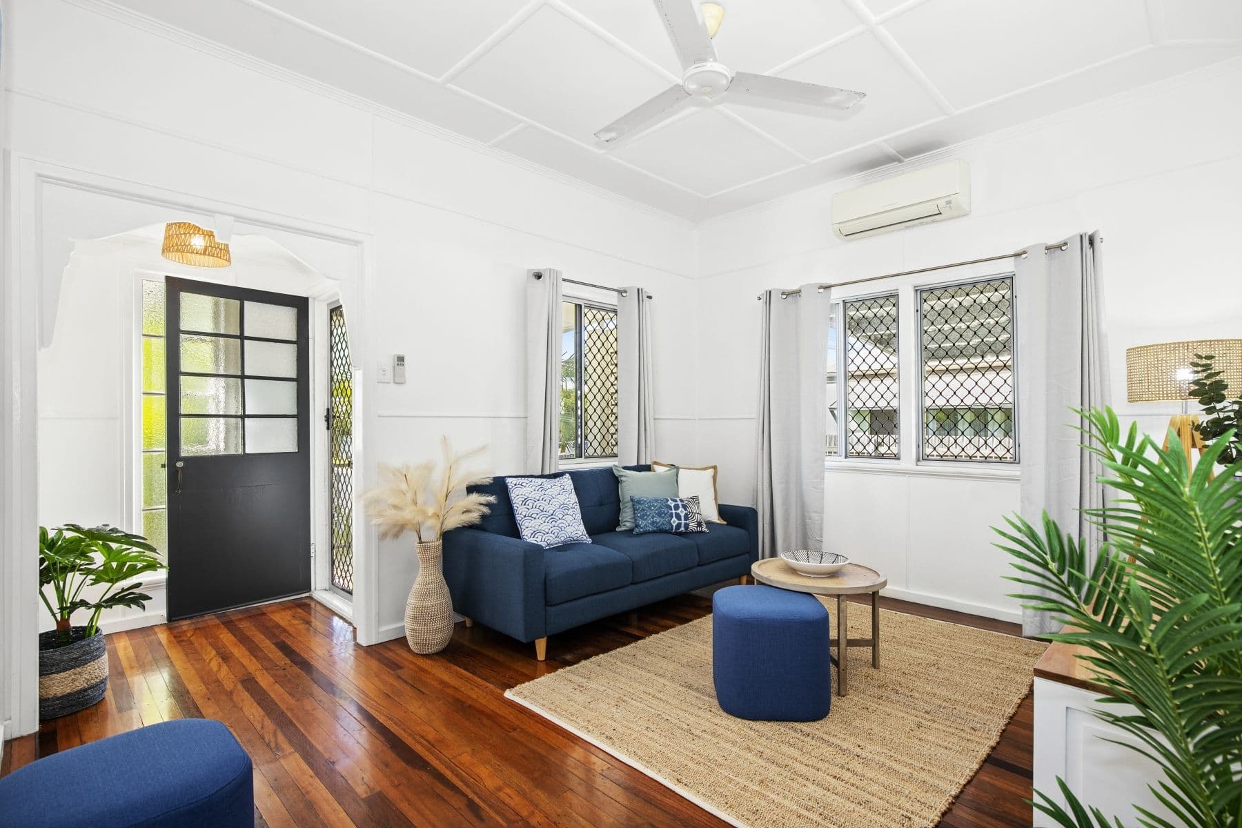 8 Vivian Street, Pimlico QLD 4812, Pimlico - Image 1