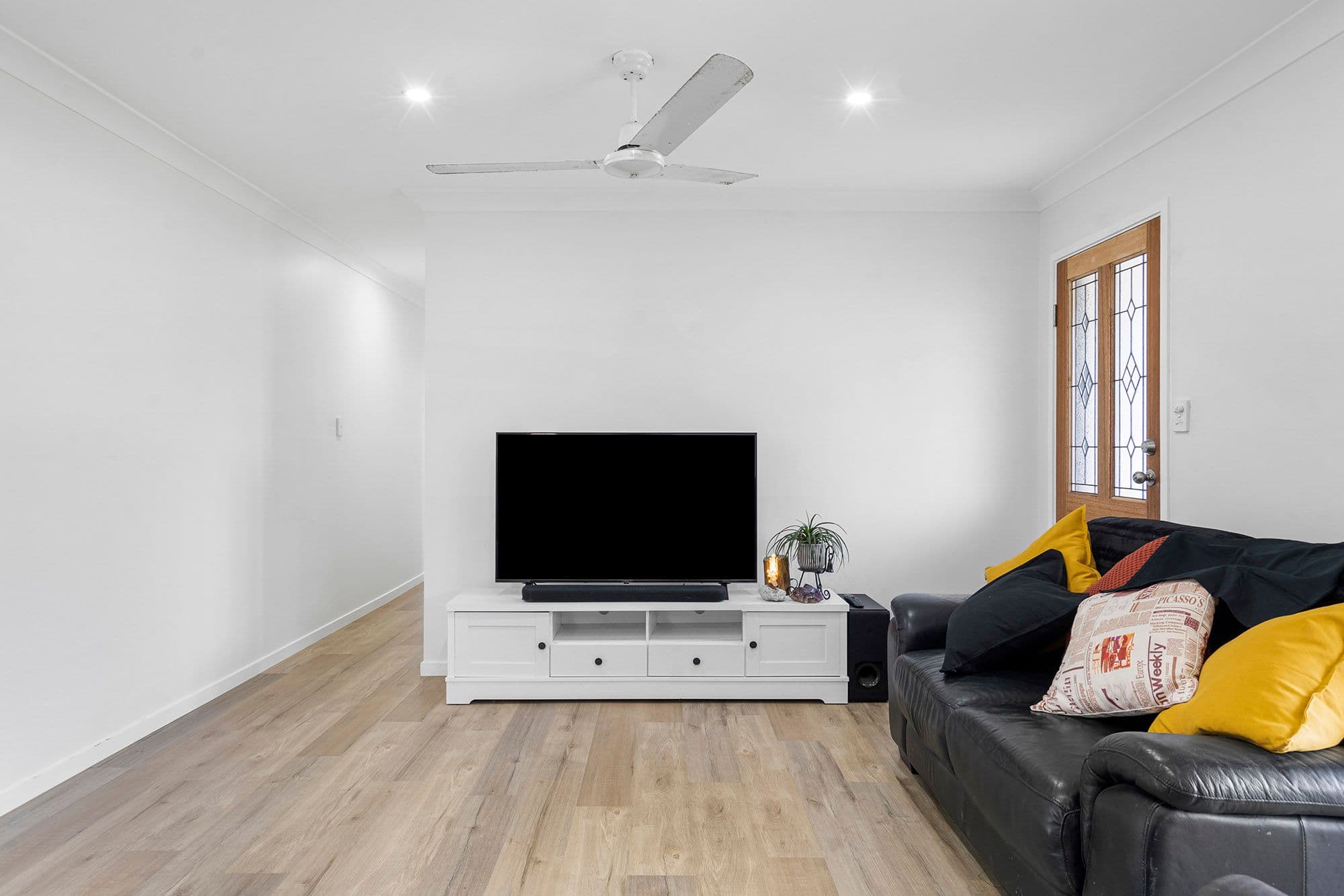 37 Vermont Crescent, Mount Warren Park QLD 4207, Mount Warren Park - Thumbnail 7