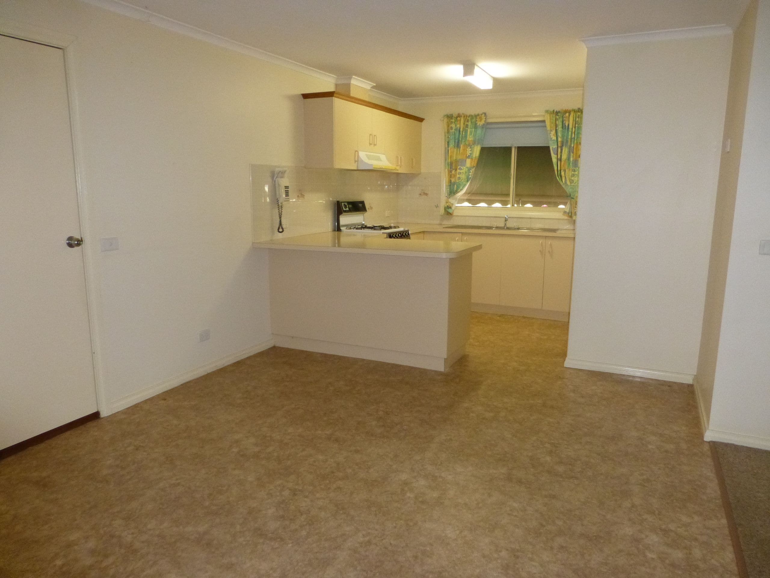 98 Hovell Street, Echuca VIC 3564, Echuca - Thumbnail 3