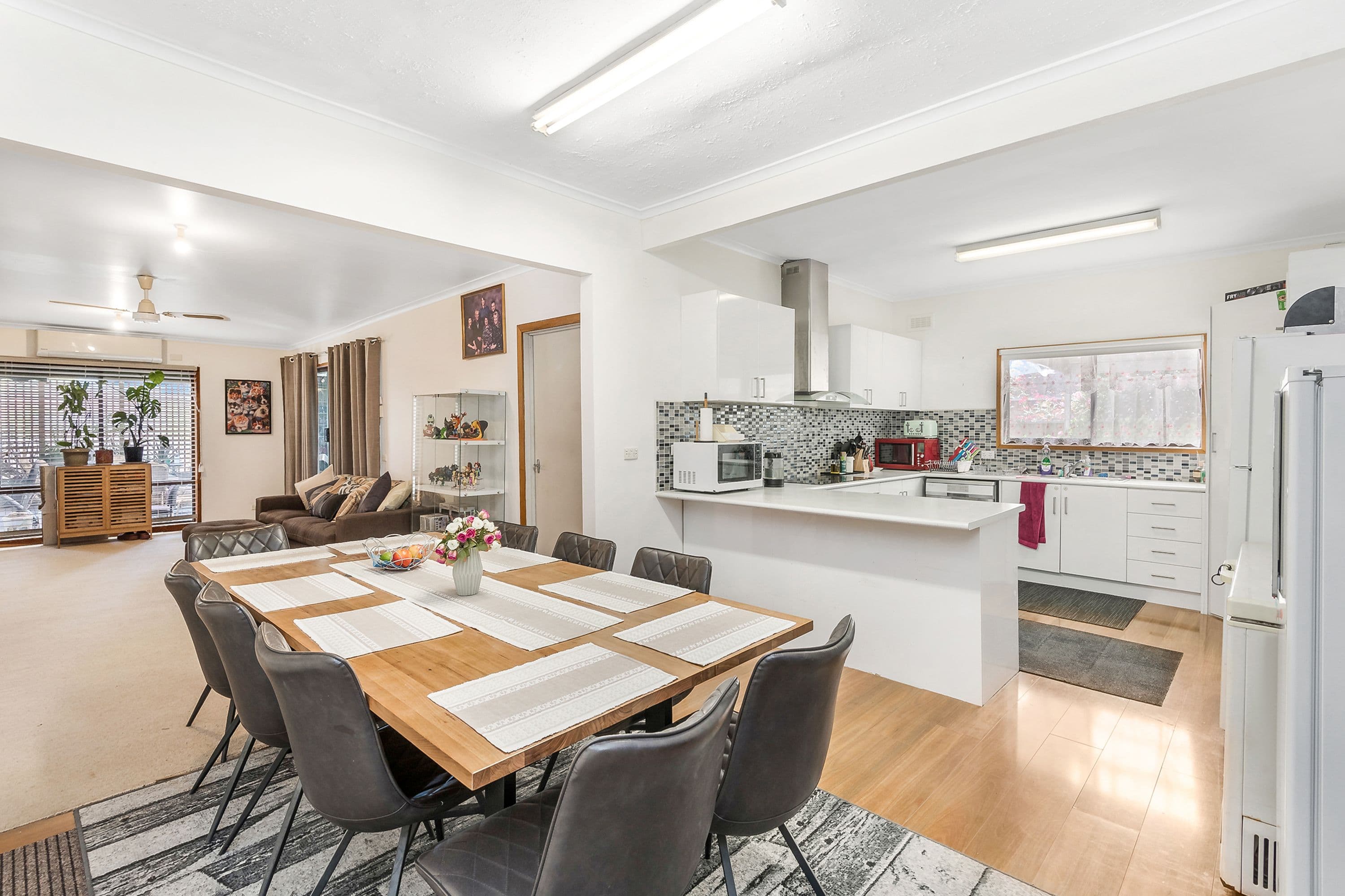 19 WILLOW CIRCUIT, Yarrabilba QLD 4207, Yarrabilba - Thumbnail 2