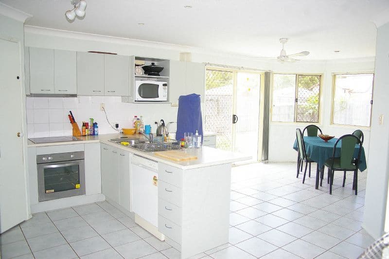 1 Headland Place, DECEPTION BAY QLD 4508, Deception Bay - Thumbnail 2