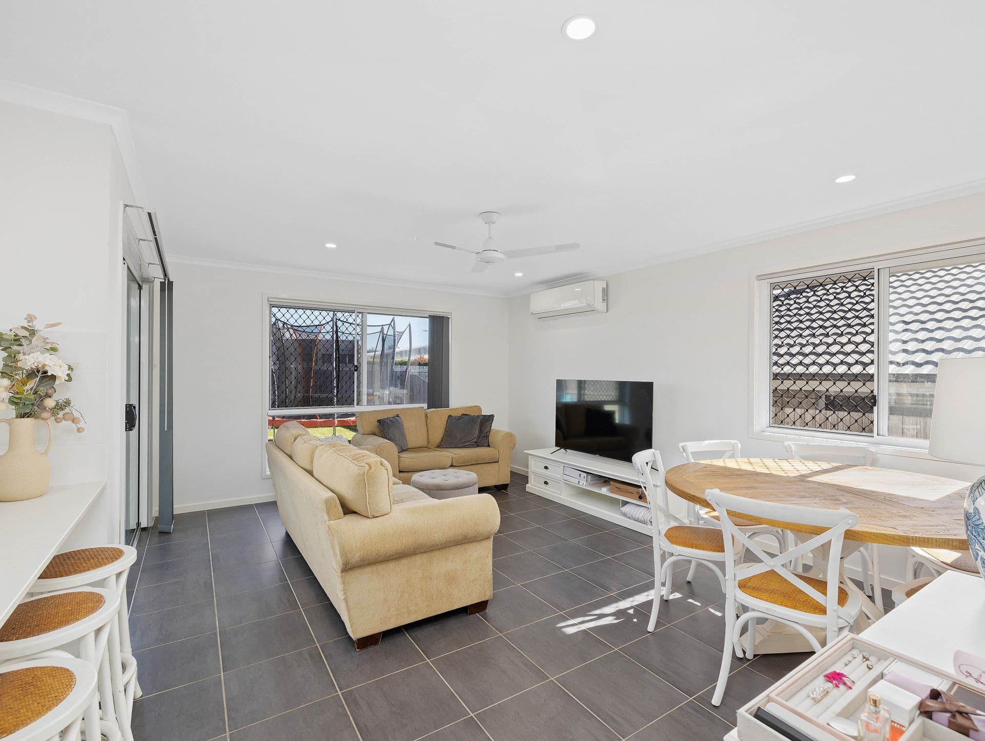 7 Fulmer Street, Yarrabilba QLD 4207, Yarrabilba - Thumbnail 2