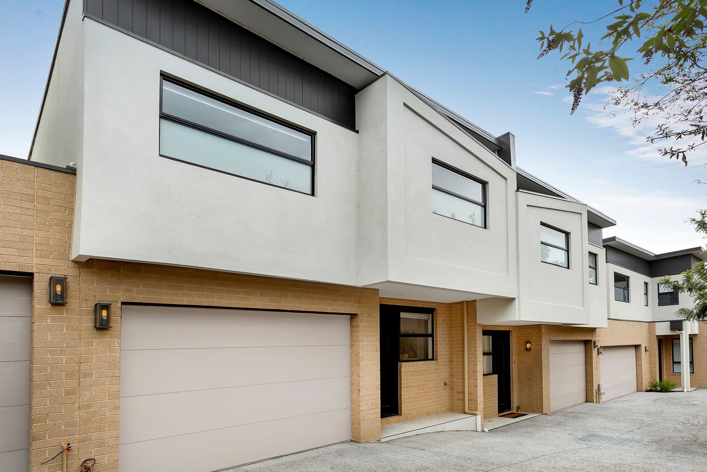 182 Grimshaw Street, Greensborough VIC 3088, Greensborough - Thumbnail 2