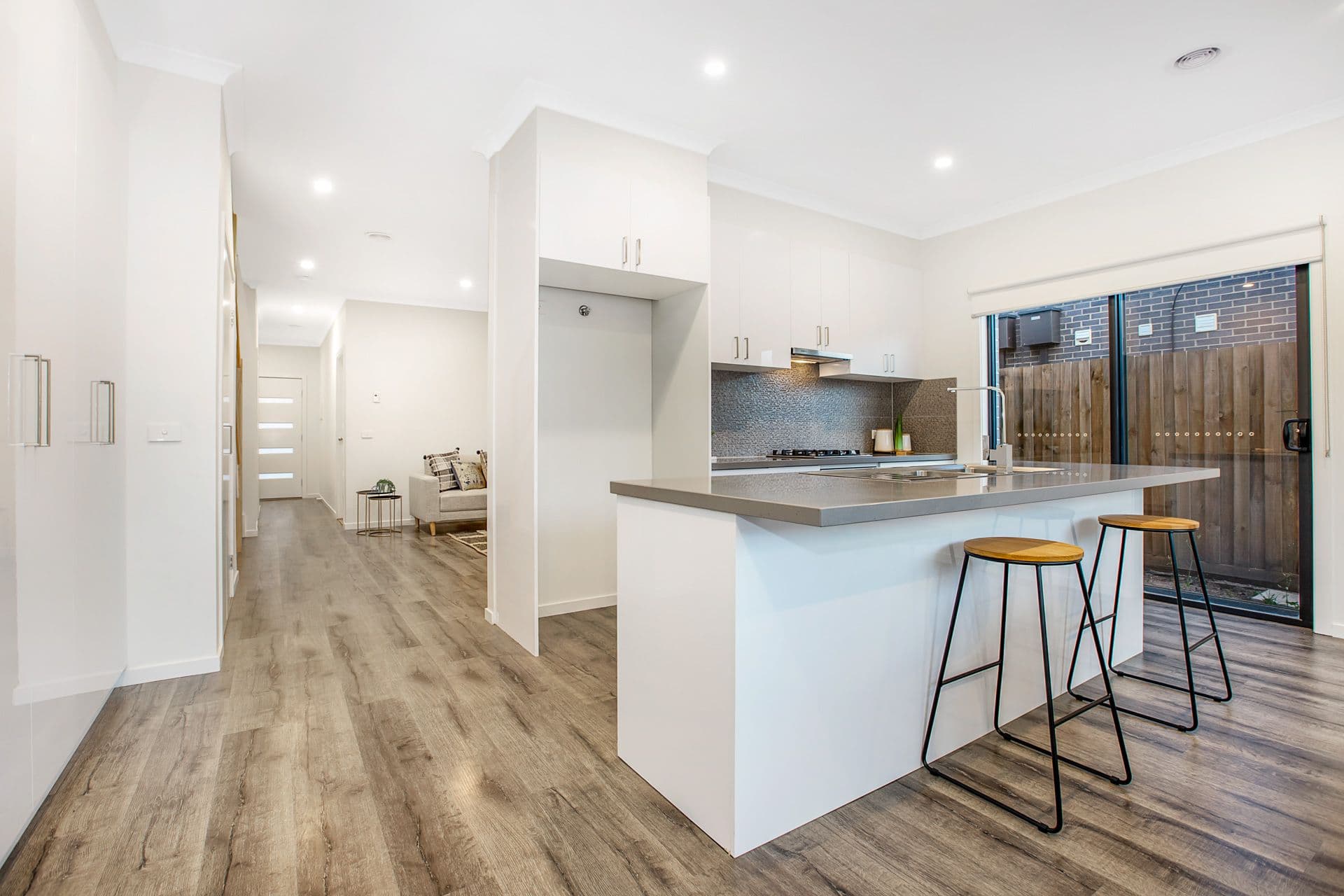 5 Agate Lane, Pakenham VIC 3810, Pakenham - Thumbnail 3