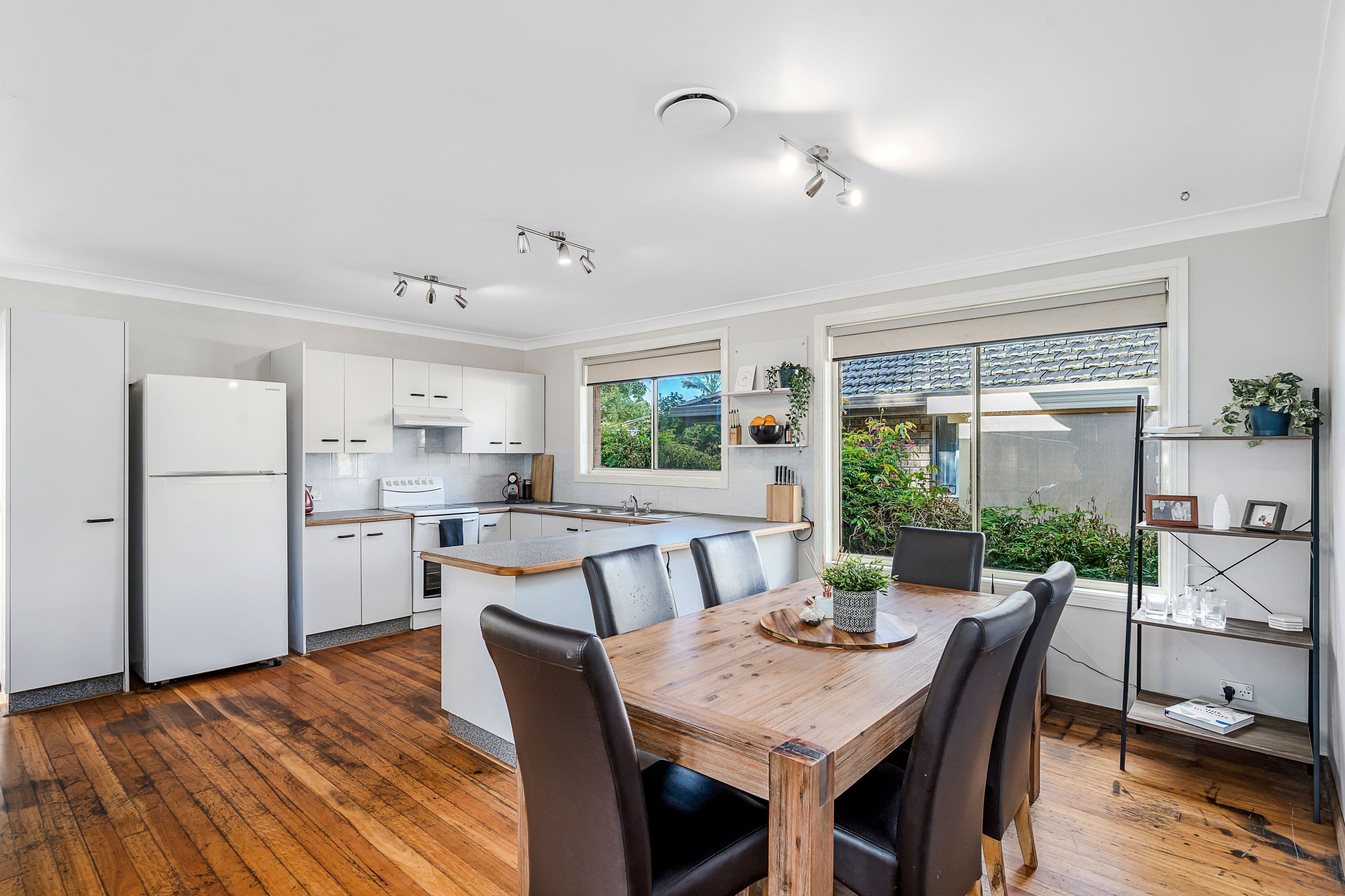 41 Rain Ridge Road, Kurrajong Heights NSW 2758, Kurrajong Heights - Thumbnail 2