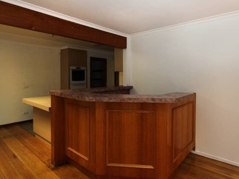 30 Bourke Crescent, Hoppers Crossing - Thumbnail 4
