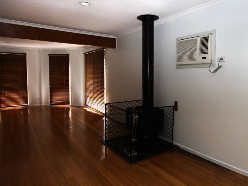 30 Bourke Crescent, Hoppers Crossing - Thumbnail 7