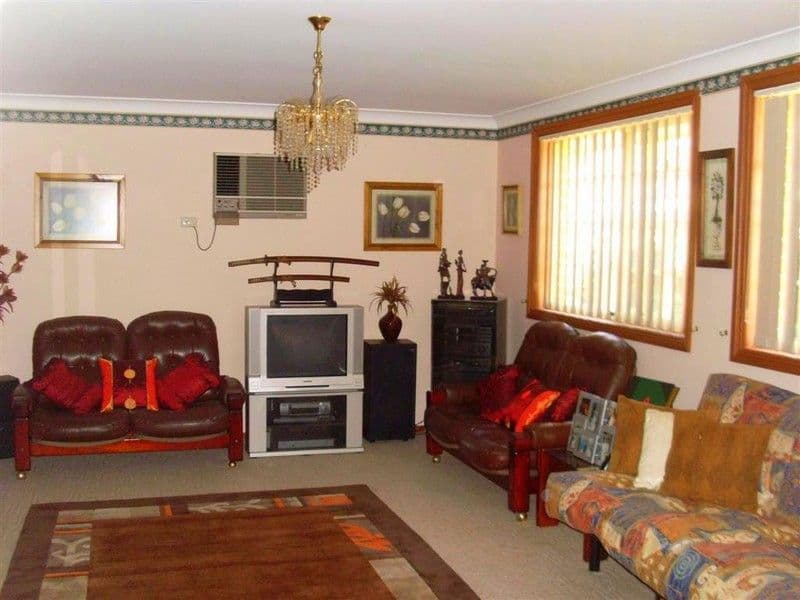 14 Tompson Road, REVESBY NSW 2212, Revesby - Thumbnail 2