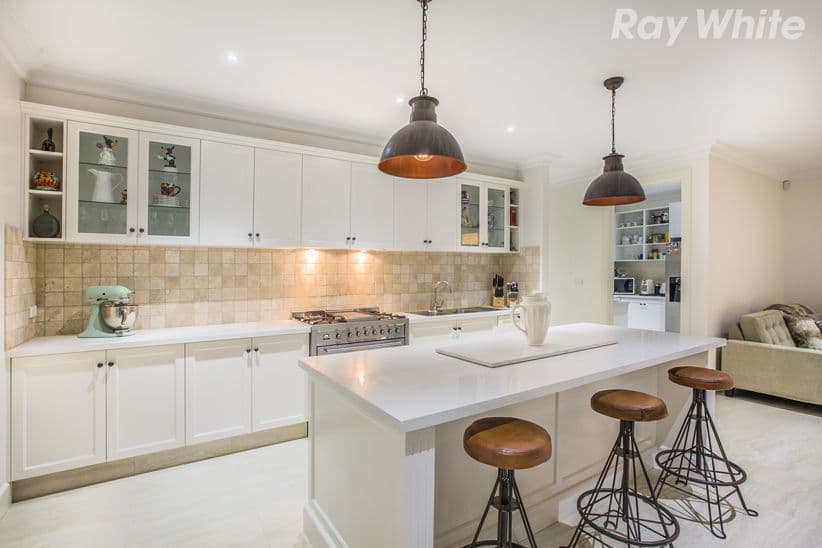 3 Triandra Drive, South Morang VIC 3752, South Morang - Thumbnail 3