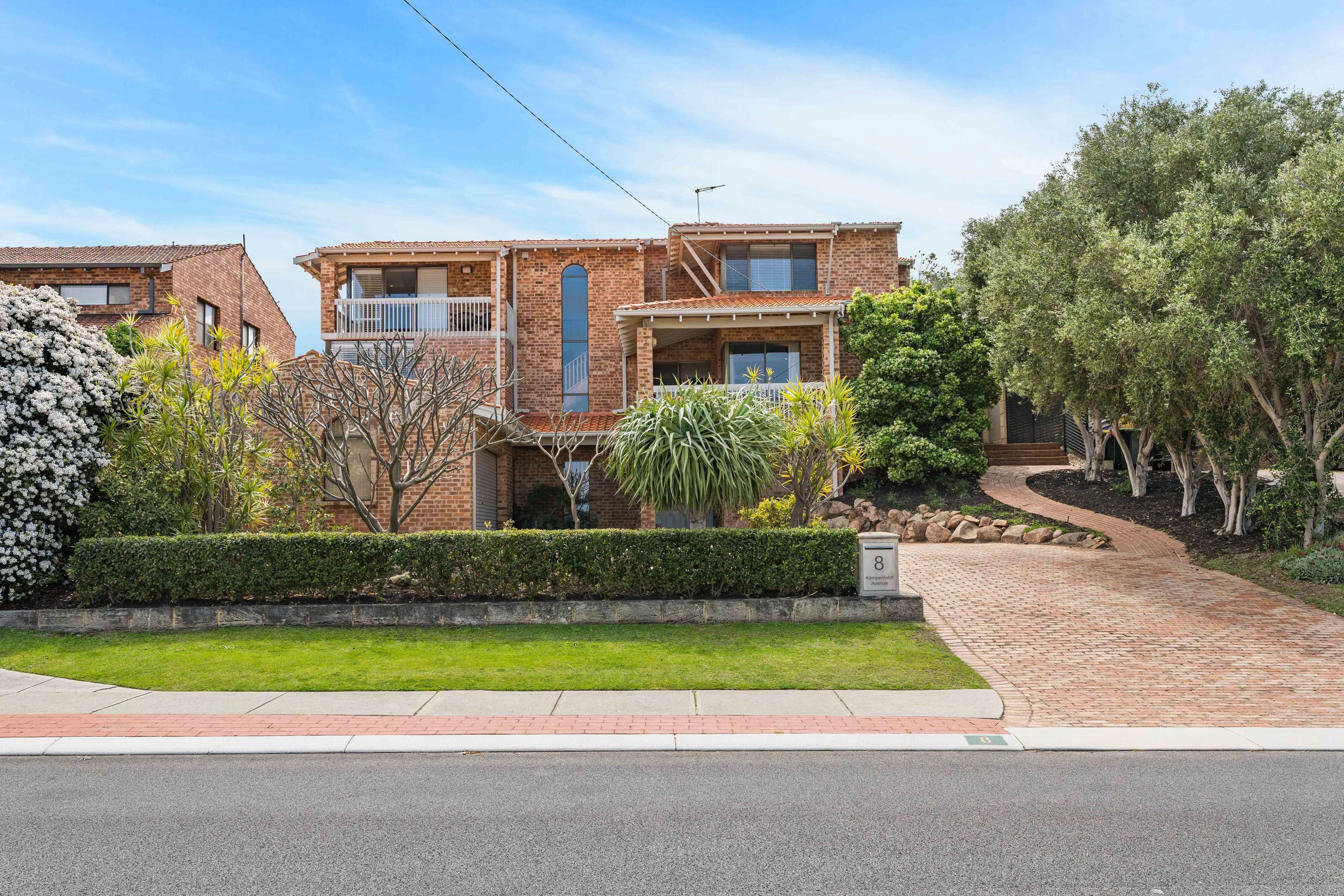 8 Kempenfeldt Avenue, Sorrento WA 6020, Sorrento - Image 1