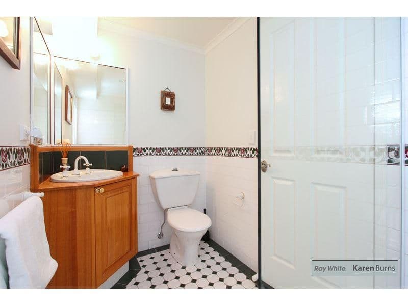 128 Ironbark Road, CHAPEL HILL QLD 4069, Chapel Hill - Thumbnail 8