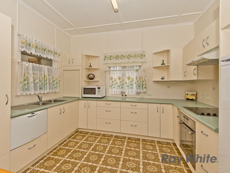 40 Ardentallen Road, ENOGGERA QLD 4051, Enoggera - Thumbnail 2