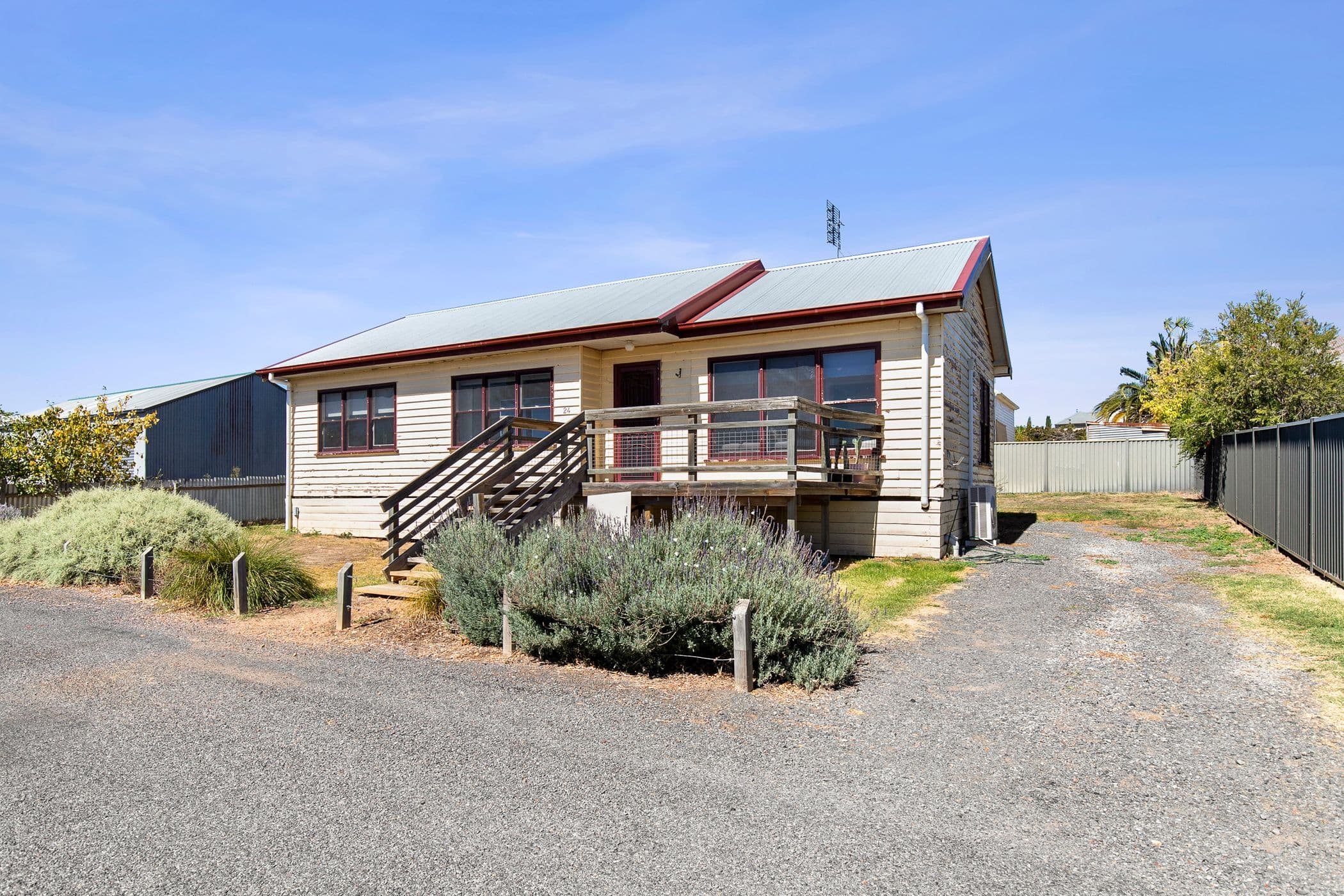24 Little Wakeham Street, Stawell VIC 3380, Stawell - Image 1