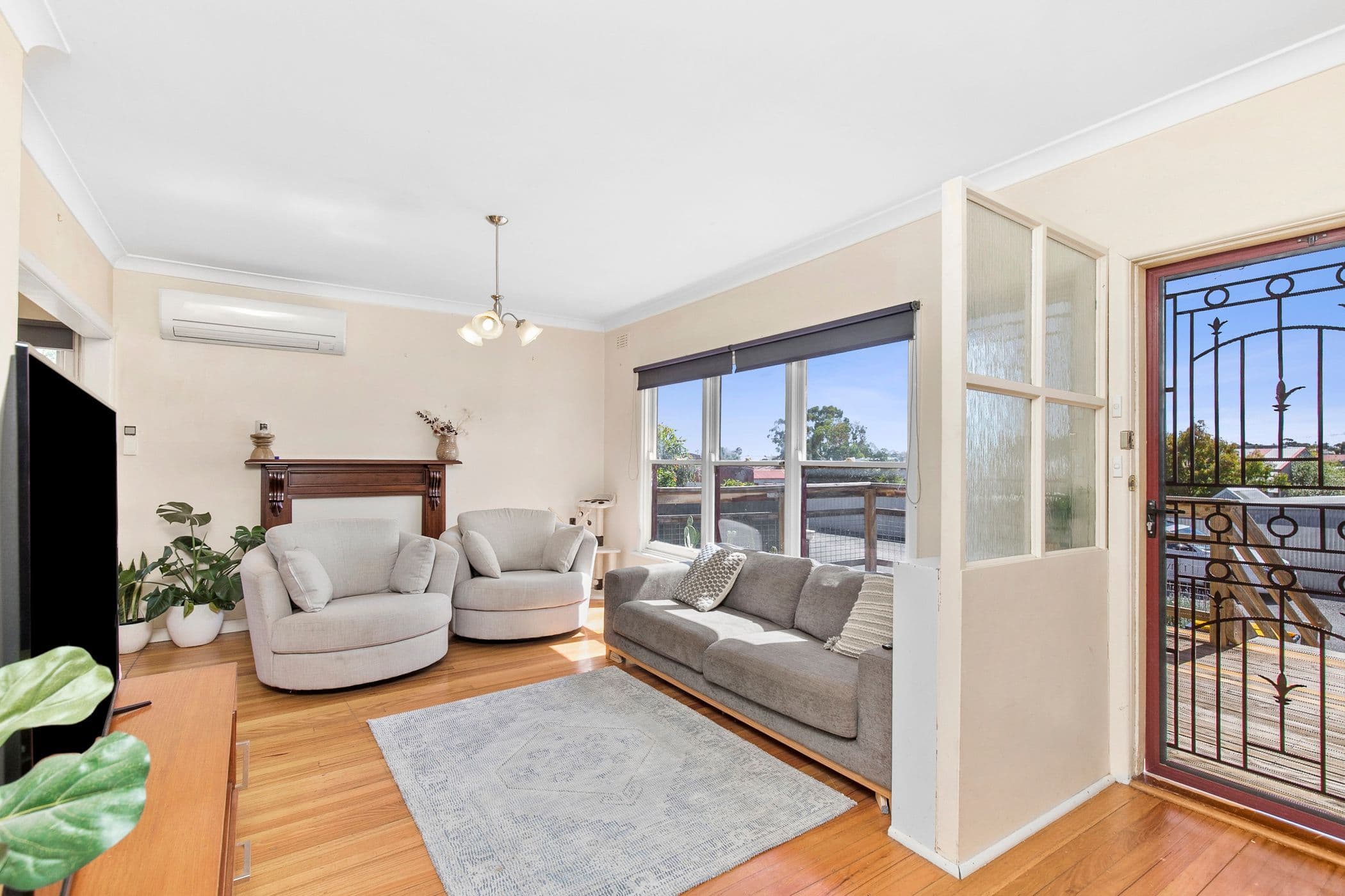 24 Little Wakeham Street, Stawell VIC 3380, Stawell - Thumbnail 2