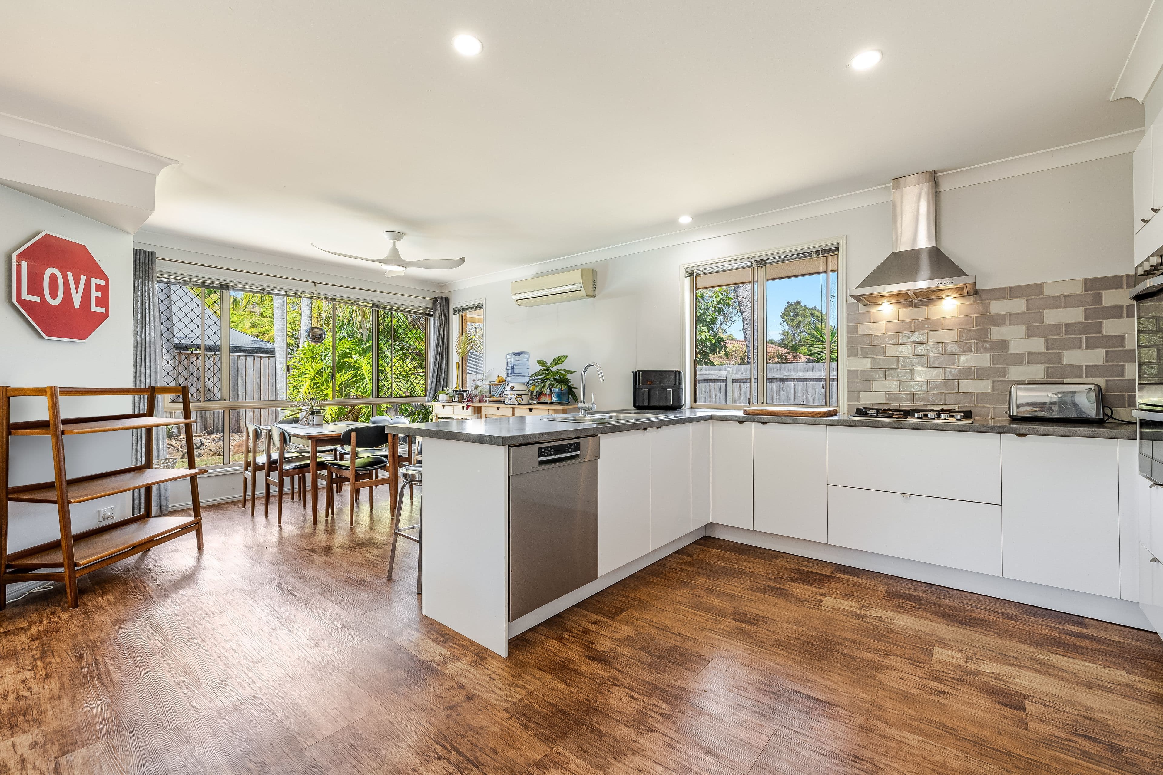 43 Jacaranda Drive, Byron Bay NSW 2481, Byron Bay - Thumbnail 4
